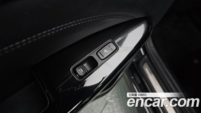 Kia K7 Premier Hybrid Prestige 2021 — фото 19