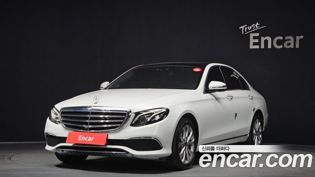 Mercedes-Benz E-Class (W213) E300 4MATIC Exclusive 2019 — фото 1