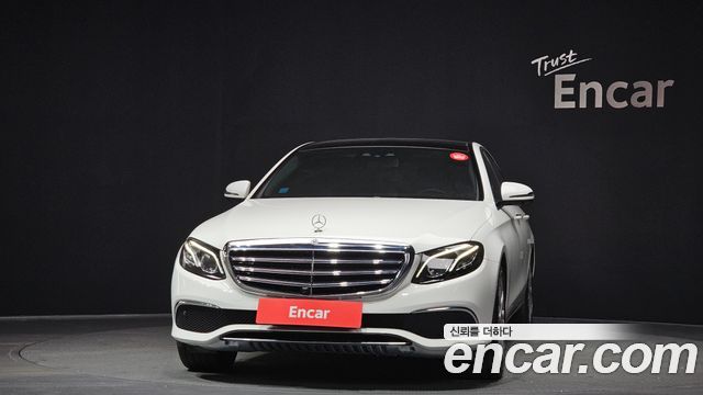 Mercedes-Benz E-Class (W213) E300 4MATIC Exclusive 2019 — фото 3