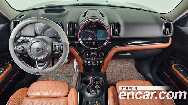 MINI Cooper SD Countryman ALL4 2nd 2021 — фото 7