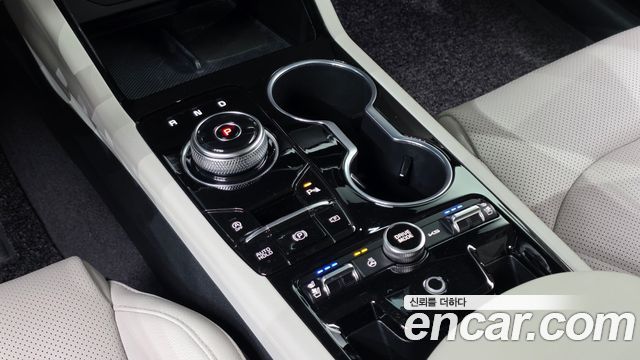 Kia K5 (III) 1.6 Turbo Signature 2024 — фото 9