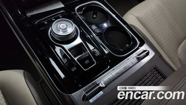 Kia Carnival (IV) Diesel 7-Seater Hi-Limousine Signature 2022 — фото 9