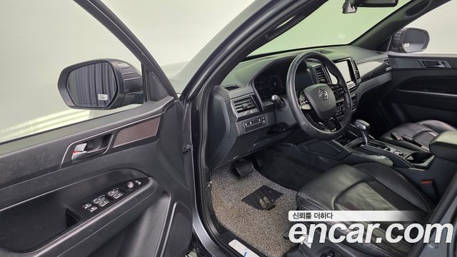 KG Mobility (SsangYong) Rexton Sports Diesel 2.2 4WD Prestige 2023 — фото 11