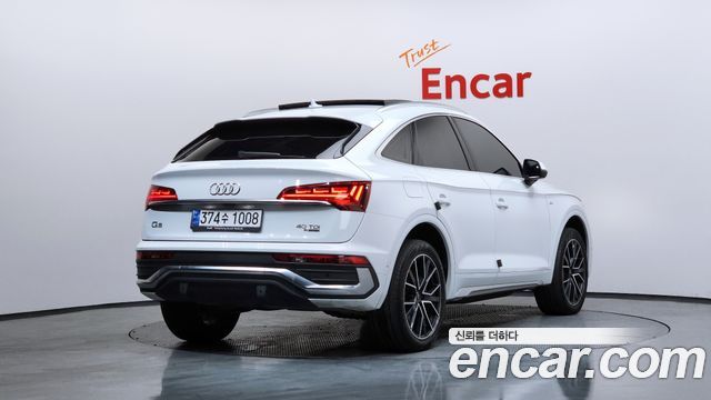 Audi Q5 (FY) 40 TDI Quattro Sportback Premium 2023 — фото 2