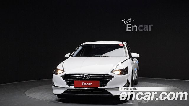 Hyundai Sonata (DN8) 2.0 LPG(rental car) Smart 2022 — фото 3