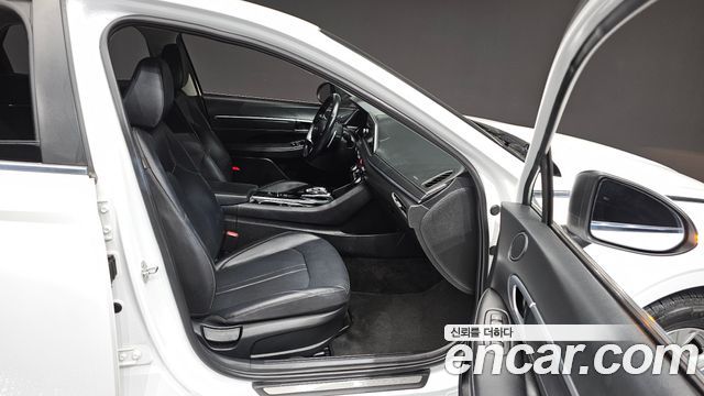 Hyundai Sonata (DN8) 2.0 LPG(rental car) Smart 2022 — фото 12
