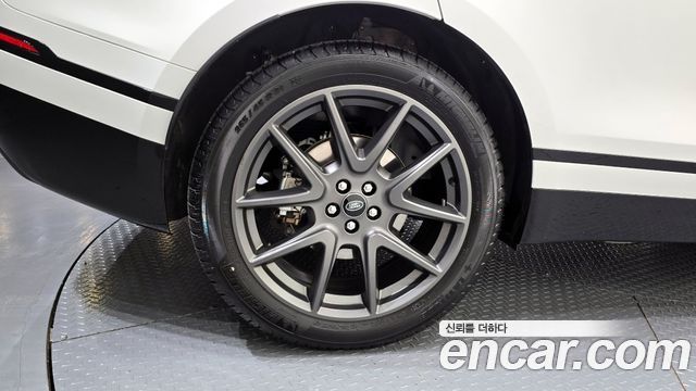 Land Rover Range Rover Velar 3.0 P400 R-Dynamic HSE 2022 — фото 5