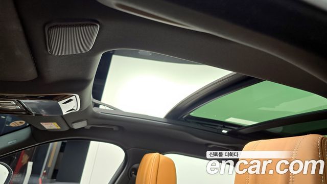 Land Rover Range Rover Velar 3.0 P400 R-Dynamic HSE 2022 — фото 17