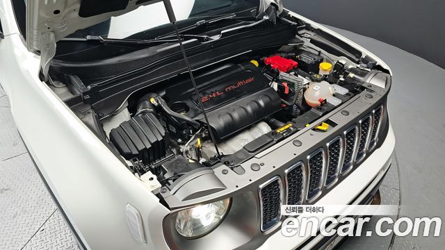 Jeep Renegade 2.4 Limited 2019 — фото 6