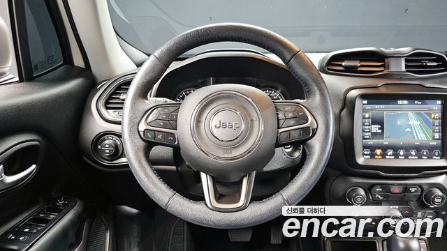 Jeep Renegade 2.4 Limited 2019 — фото 13