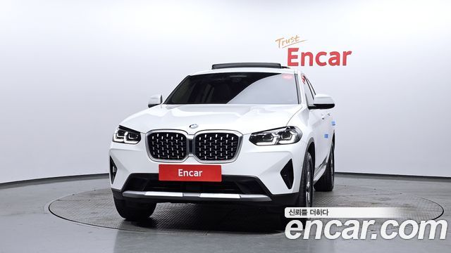 BMW X4 (G02) xDrive20i xLine 2023 — фото 3