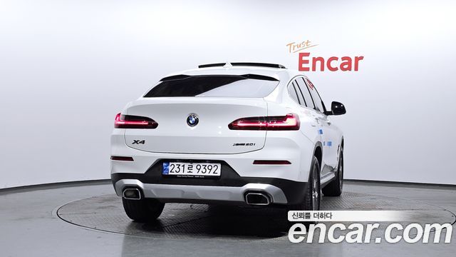 BMW X4 (G02) xDrive20i xLine 2023 — фото 4