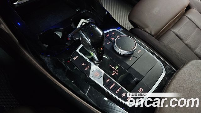 BMW X4 (G02) xDrive20i xLine 2023 — фото 9