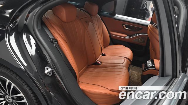 Mercedes-Benz S-Class (W223) S350 d 2022 — фото 12