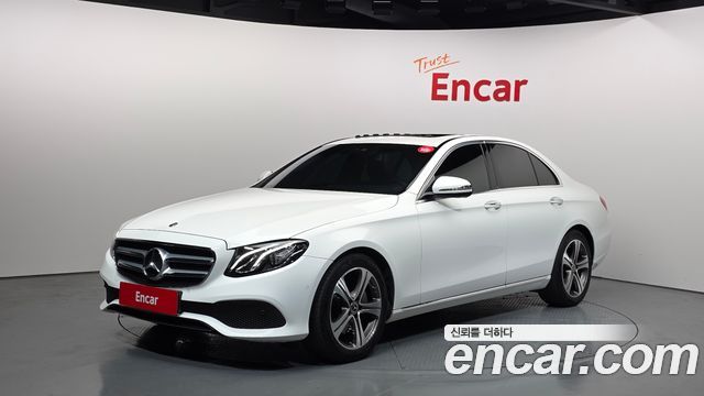 Mercedes-Benz E-Class (W213) E300 Avantgarde 2019 — фото 1