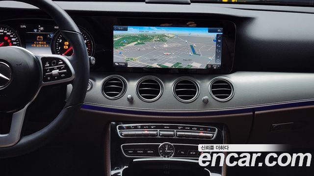 Mercedes-Benz E-Class (W213) E300 Avantgarde 2019 — фото 14