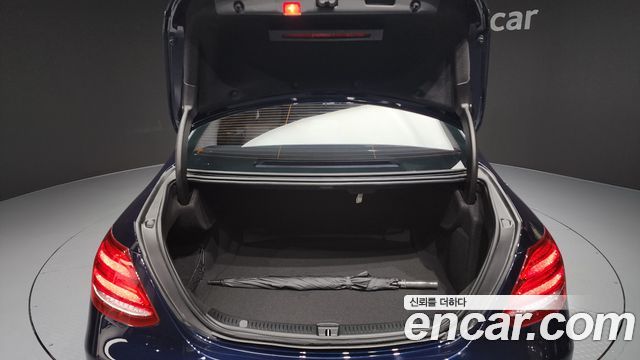 Mercedes-Benz E-Class (W213) E300 Avantgarde 2019 — фото 20