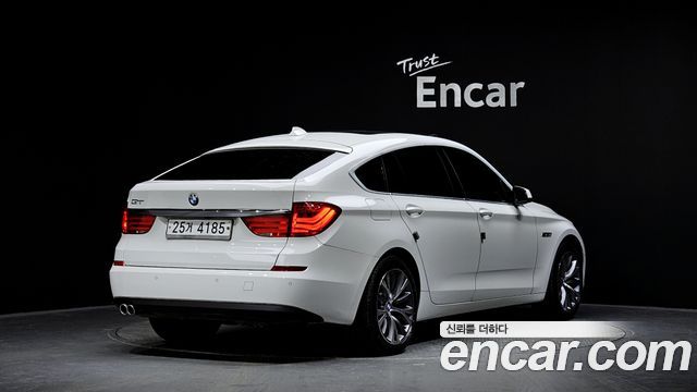 BMW 5 Series GT (F07) GT 30d 2012 — фото 2