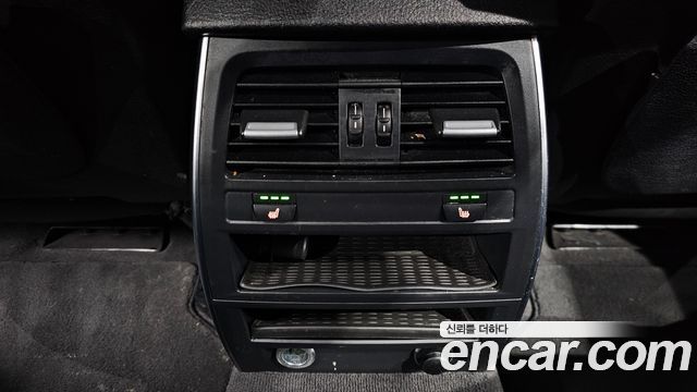BMW 5 Series GT (F07) GT 30d 2012 — фото 18