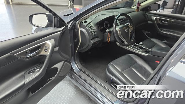 Nissan Altima 2.5 L33 2013 — фото 11