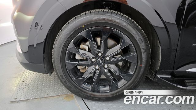 Kia Carnival (IV) Diesel 7-Seater Signature 2021 — фото 5