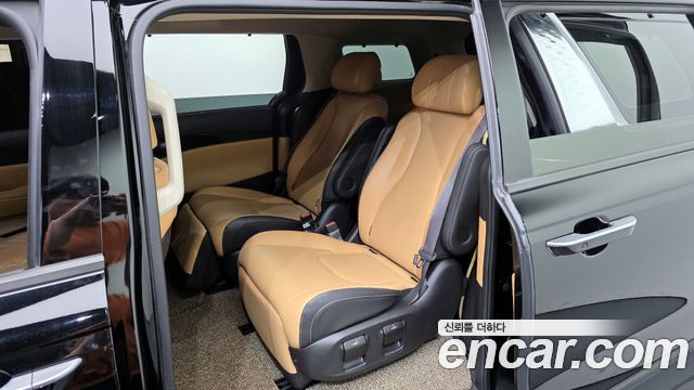 Kia Carnival (IV) Diesel 7-Seater Signature 2021 — фото 11