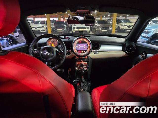 MINI Cooper S Coupe 1.6 2012 — фото 16
