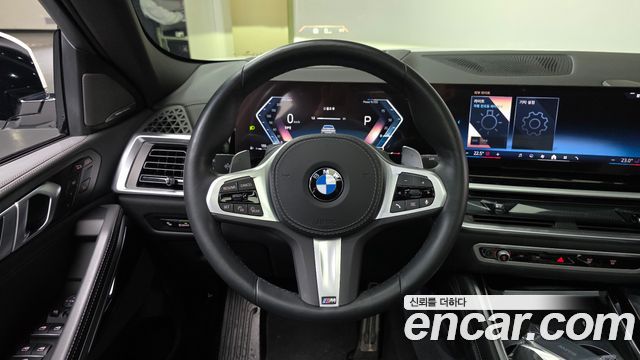 BMW X6 (G06) xDrive40i M Sport 2025 — фото 14