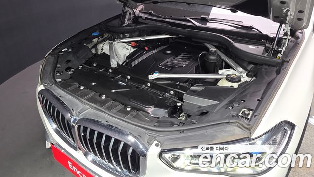 BMW X5 (G05) xDrive 40i xLine 2022 — фото 6