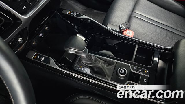 Kia Sorento (IV) Gasoline 2.5T 2WD Trendy 2023 — фото 9