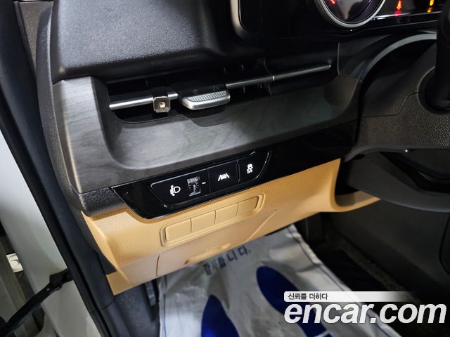 Kia Carnival (IV) Diesel 9-Seater Hi-Limousine(Special Vehicle) 2022 — фото 20
