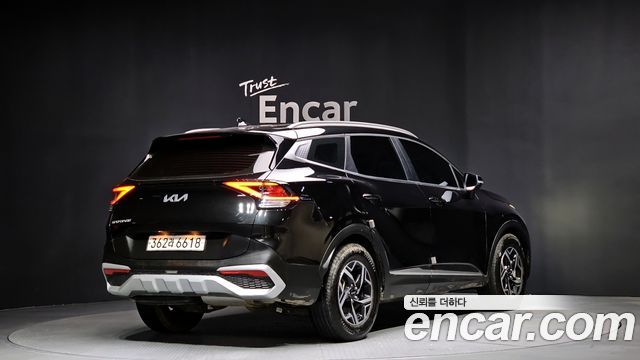 Kia Sportage (V) Diesel 2.0 4WD Prestige 2023 — фото 2