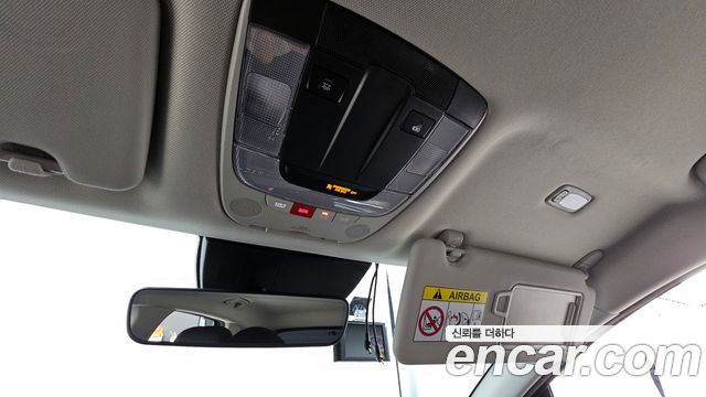 Kia Sportage (V) Diesel 2.0 4WD Prestige 2023 — фото 19