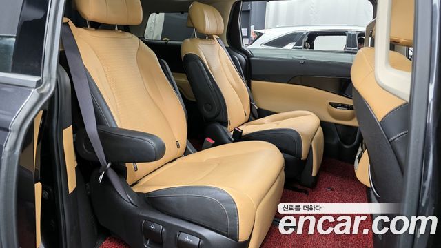 Kia Carnival (IV) Gasoline 7-Seater Noblesse 2023 — фото 12