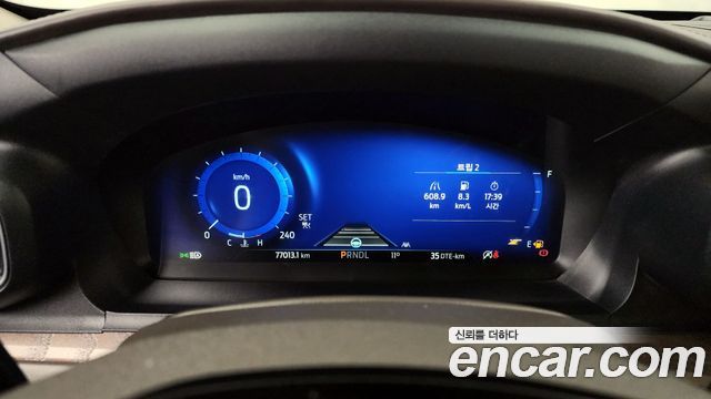 Ford Explorer (VI) 3.0 Platinum 4WD 2022 — фото 8
