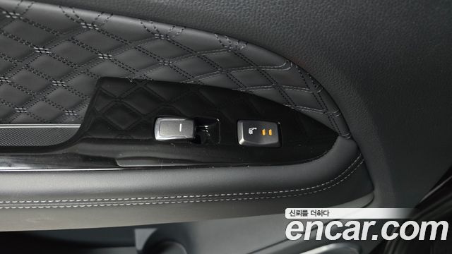 KG Mobility (SsangYong) Rexton Diesel 2.2 2WD Prestige 2022 — фото 19