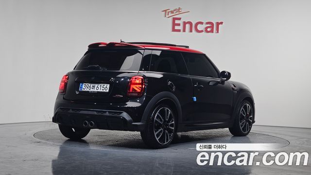 MINI Cooper S JCW 3rd Generation 2023 — фото 2