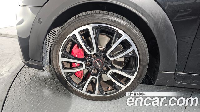 MINI Cooper S JCW 3rd Generation 2023 — фото 5