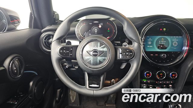 MINI Cooper S JCW 3rd Generation 2023 — фото 13
