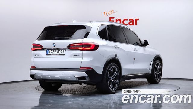 BMW X5 (G05) xDrive 40i xLine 2021 — фото 2