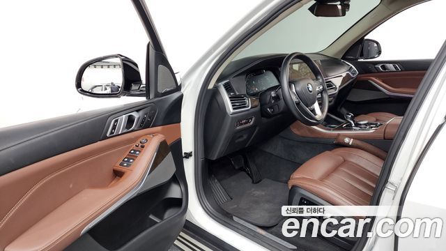 BMW X5 (G05) xDrive 40i xLine 2021 — фото 10
