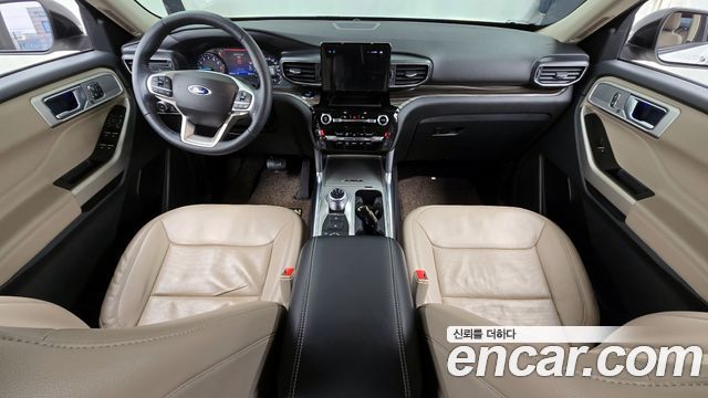 Ford Explorer (VI) 2.3 LimIted 4WD 2022 — фото 7