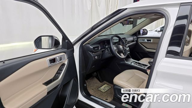 Ford Explorer (VI) 2.3 LimIted 4WD 2022 — фото 10