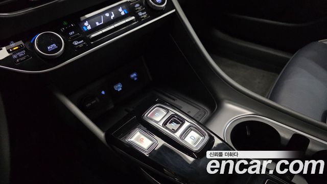 Hyundai Sonata Hybrid (DN8) Inspiration 2021 — фото 9