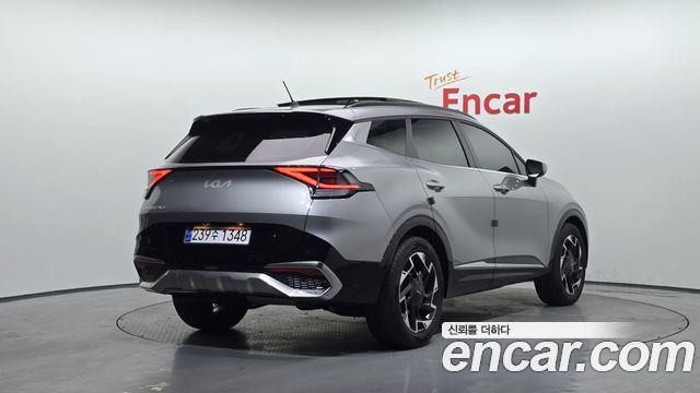 Kia Sportage (V) Diesel 2.0 2WD Prestige 2023 — фото 2