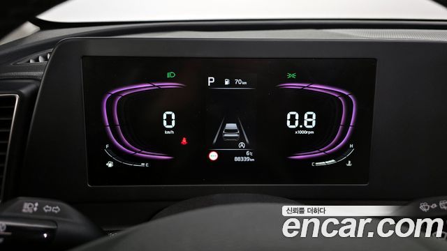 Kia Sportage (V) Diesel 2.0 2WD Prestige 2023 — фото 8