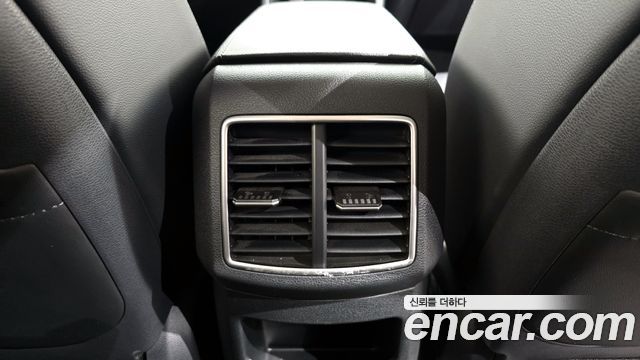 Kia Sportage (V) Diesel 2.0 2WD Prestige 2023 — фото 19