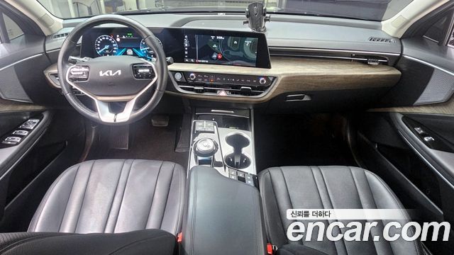 Kia K8 2.5 Gasoline 2WD Noblesse 2023 — фото 7