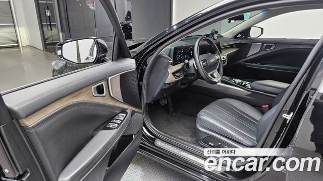 Kia K8 2.5 Gasoline 2WD Noblesse 2023 — фото 10