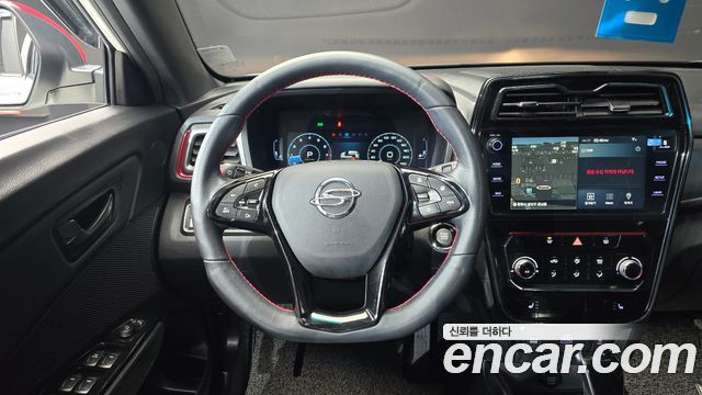 KG Mobility (SsangYong) Very New Tivoli Gasoline 1.5 2WD R-PLUS White 2022 — фото 14